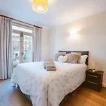 Fantastic Apartment 2Bdr Free Car Parking