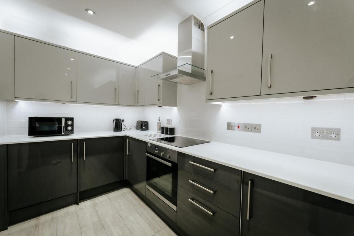 Appartamento Fantastic 2bdr Free Car Parking *